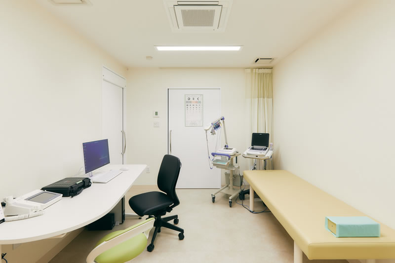 診察室2